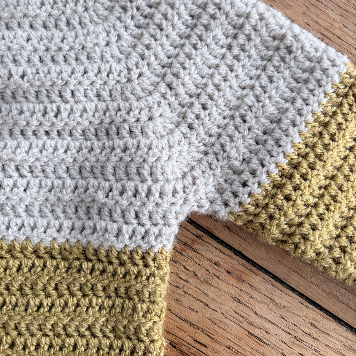Colour Block Crochet Cardigan - 0003