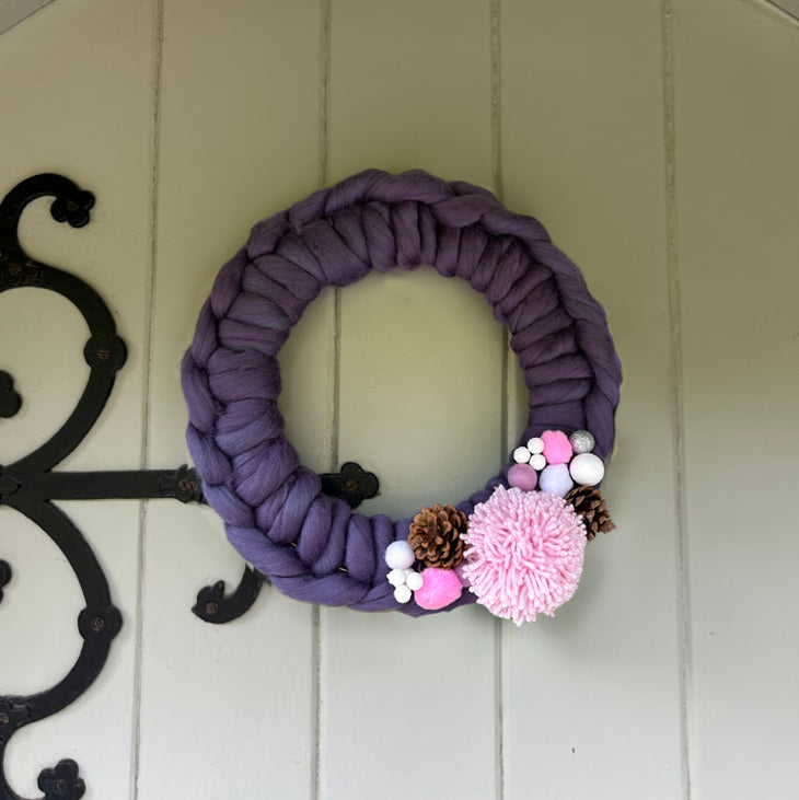 Chunky Yarn Christmas Wreath, The Mulberry Bush, 7th December, 10:30am