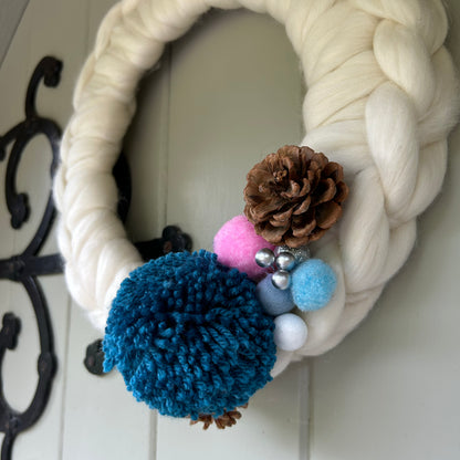 Chunky Yarn Christmas Wreath, The Mulberry Bush, 29th November, 2pm